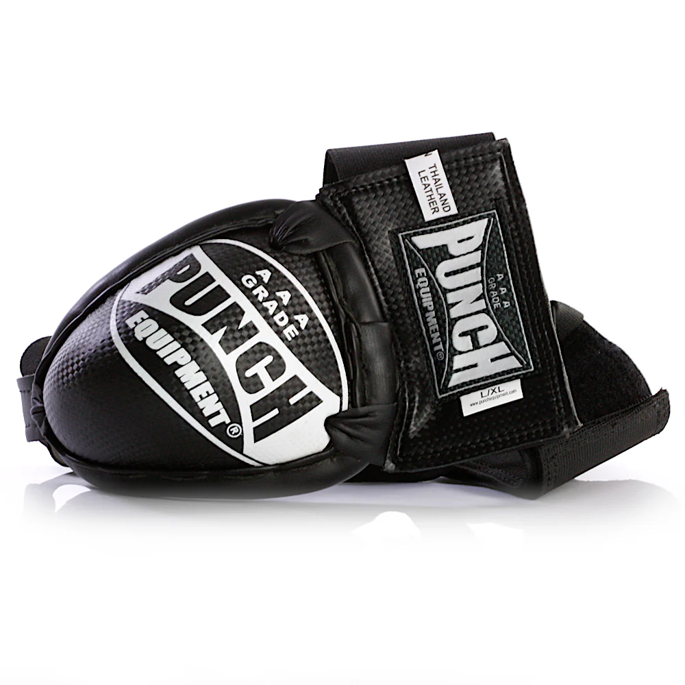 BLACK DIAMOND™ STEEL MUAY THAI GROIN GUARD - Image 2