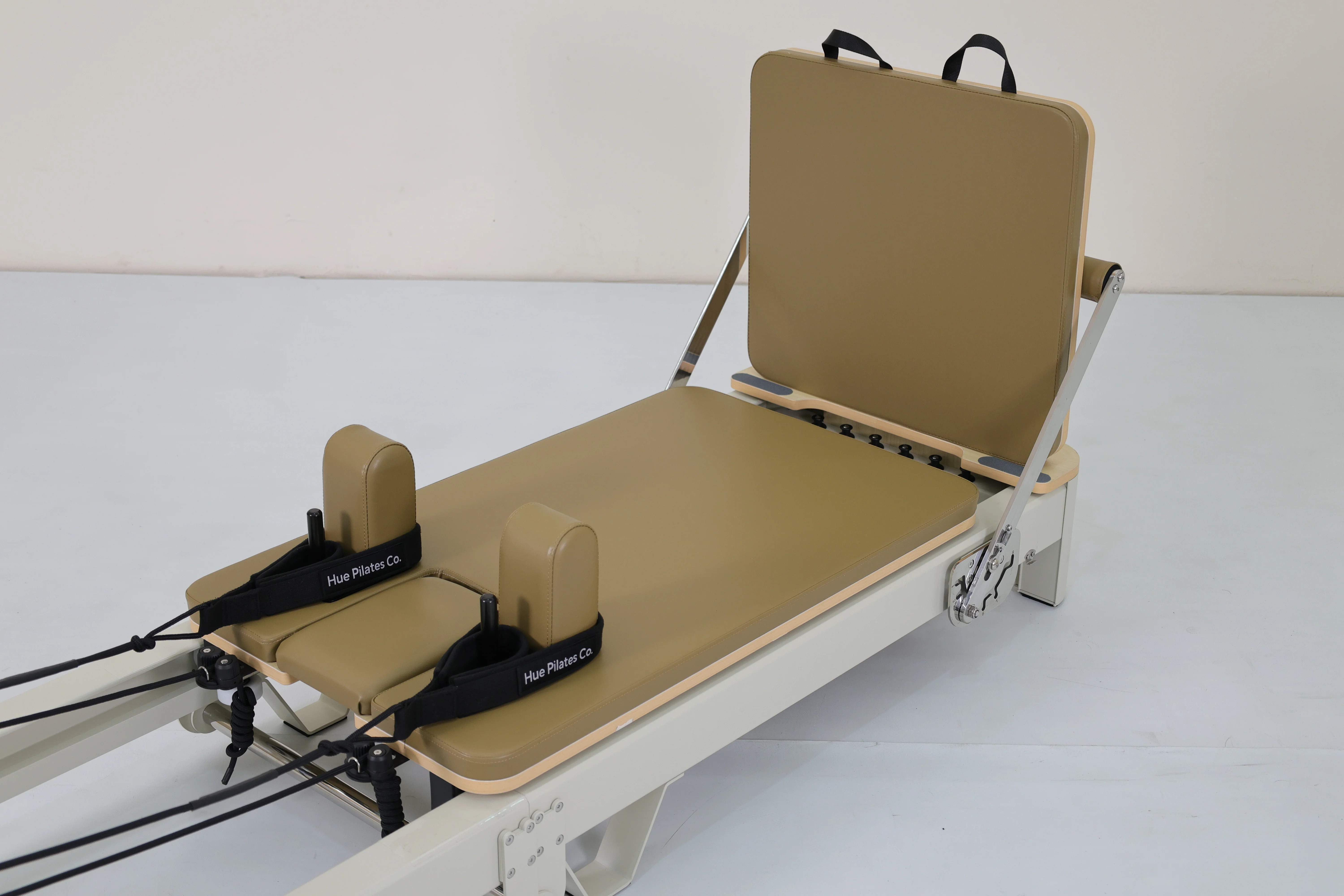 Hue Foldable Pilates Reformer - Moss - Image 5